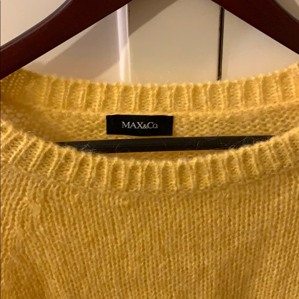 Max&Co Sweater - Picture 2 of 2